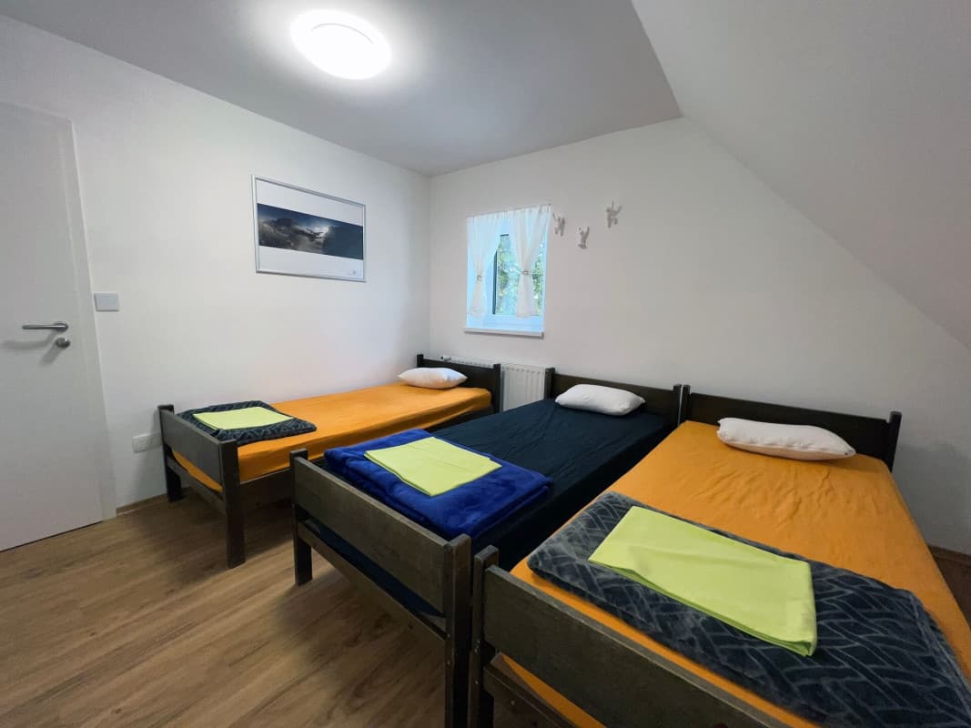 erjavceva hut room 06